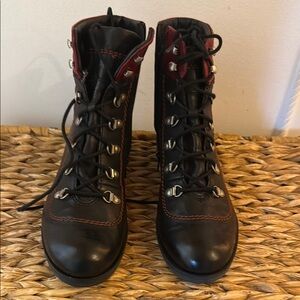 Black and Red Women's Lace-Up Boots